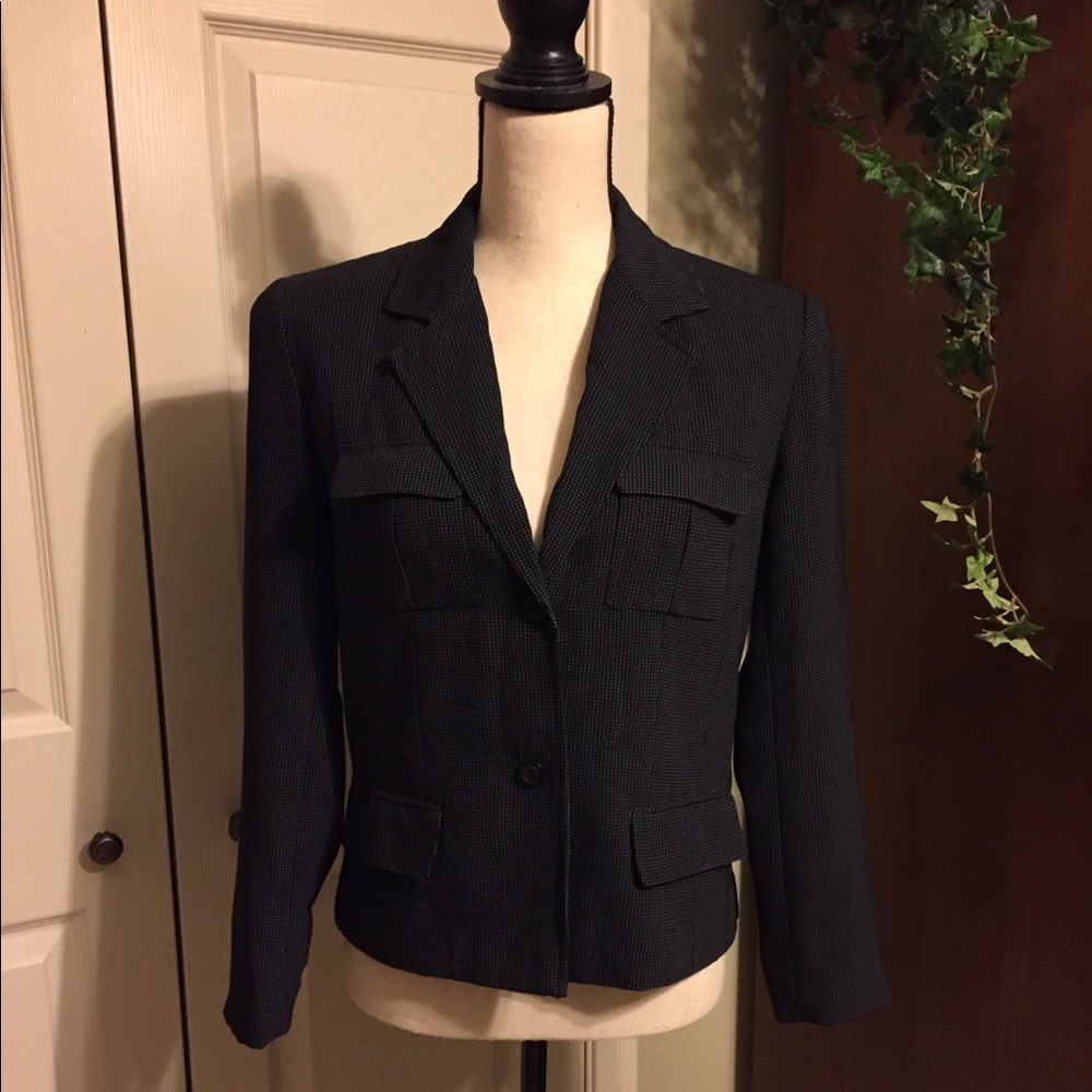 Norton McNaughton. Black/white blazer size 6p